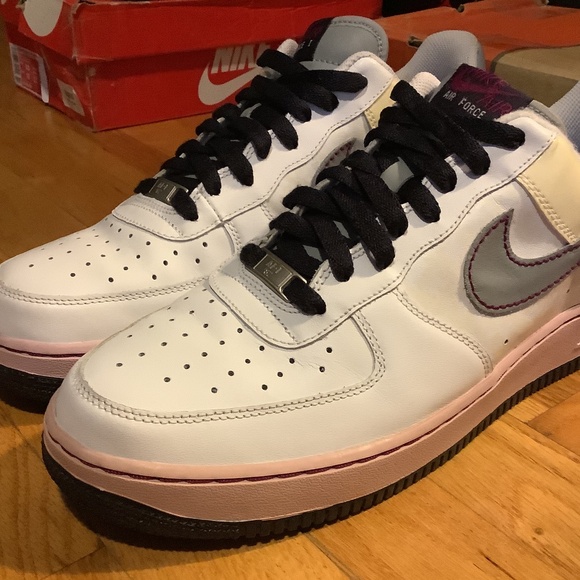 Nike Air Force 1 Silver Doll Womens 12 = Mens 10.5 AF1 Low VINTAGE 2007 Release - Picture 3 of 12